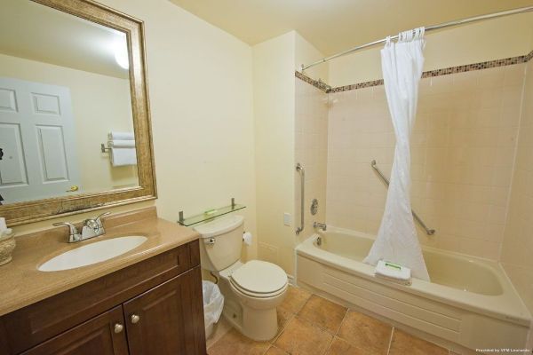Byward Blue Inn (Ottawa)